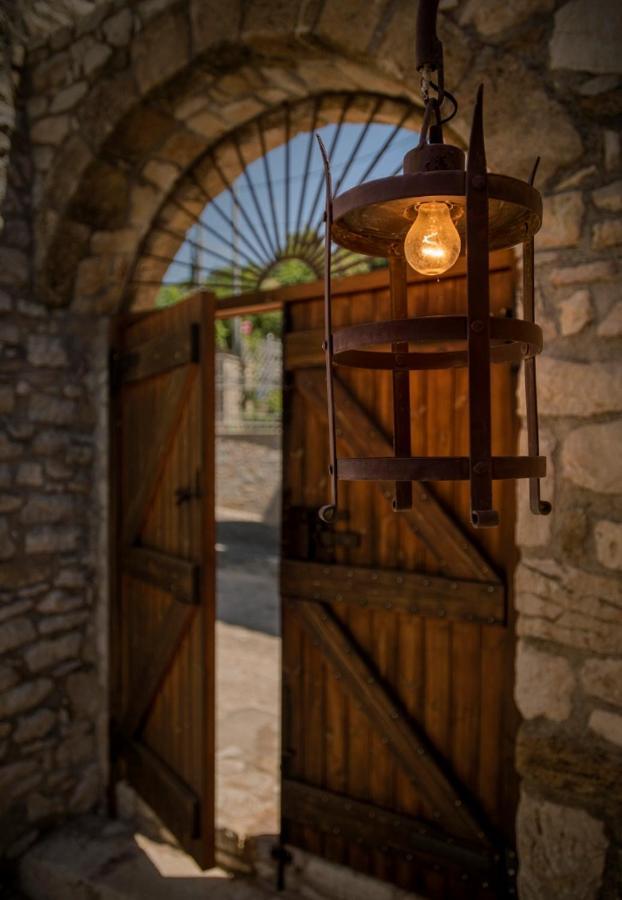 Kyparissia Old Town Lodge With Amazing Sea View Kültér fotó